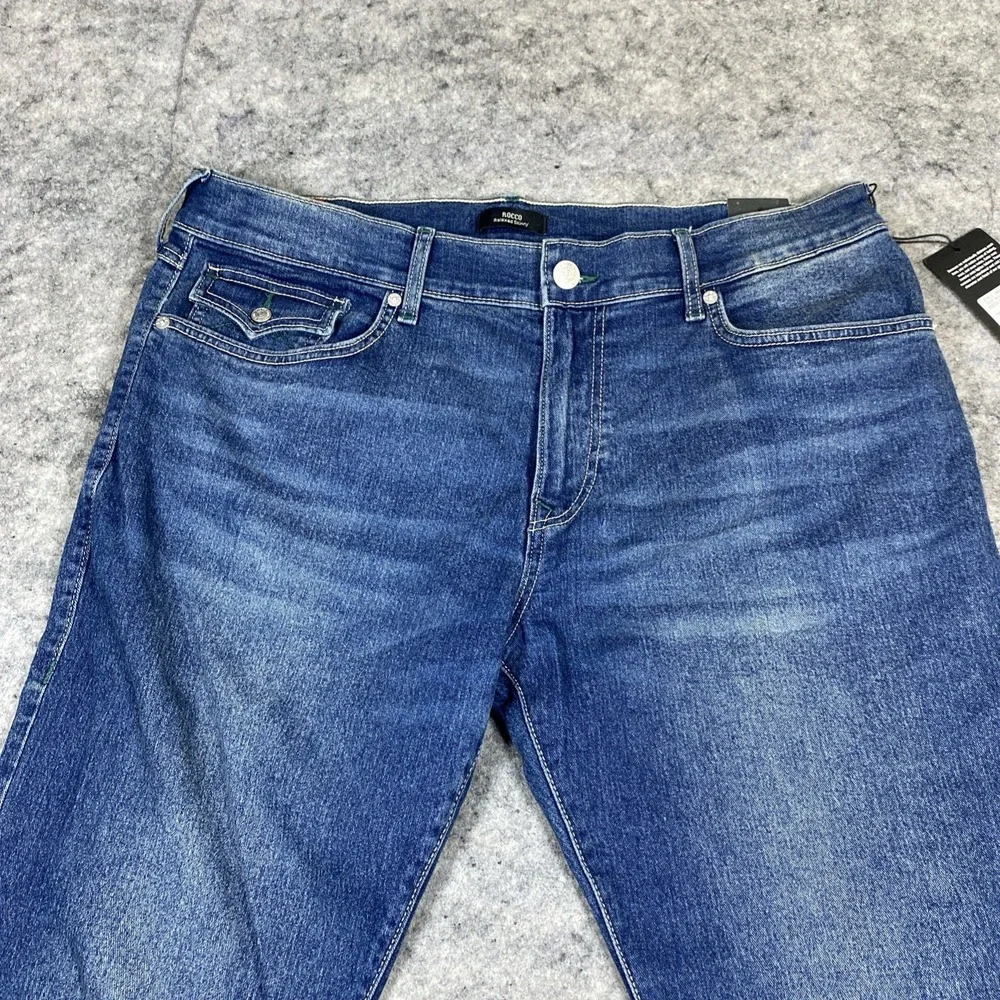 NWT True Religion Rocco Relaxed Skinny Jeans Mens 38x32 Blue Straight Leg Denim‎